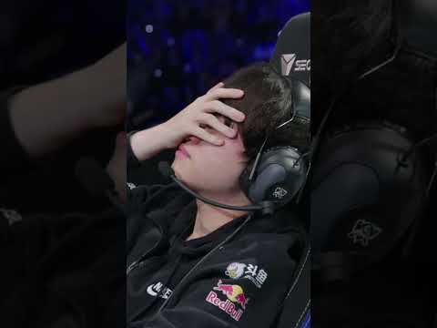 DRX에게 패배하자 손을 떨며 오열하는 케리아..